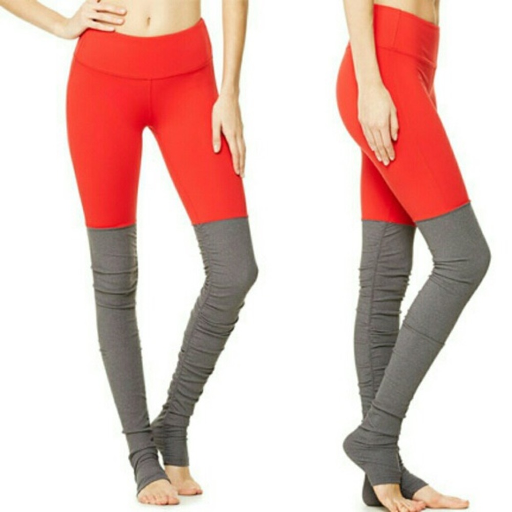 Alo Yoga Goddess Legging